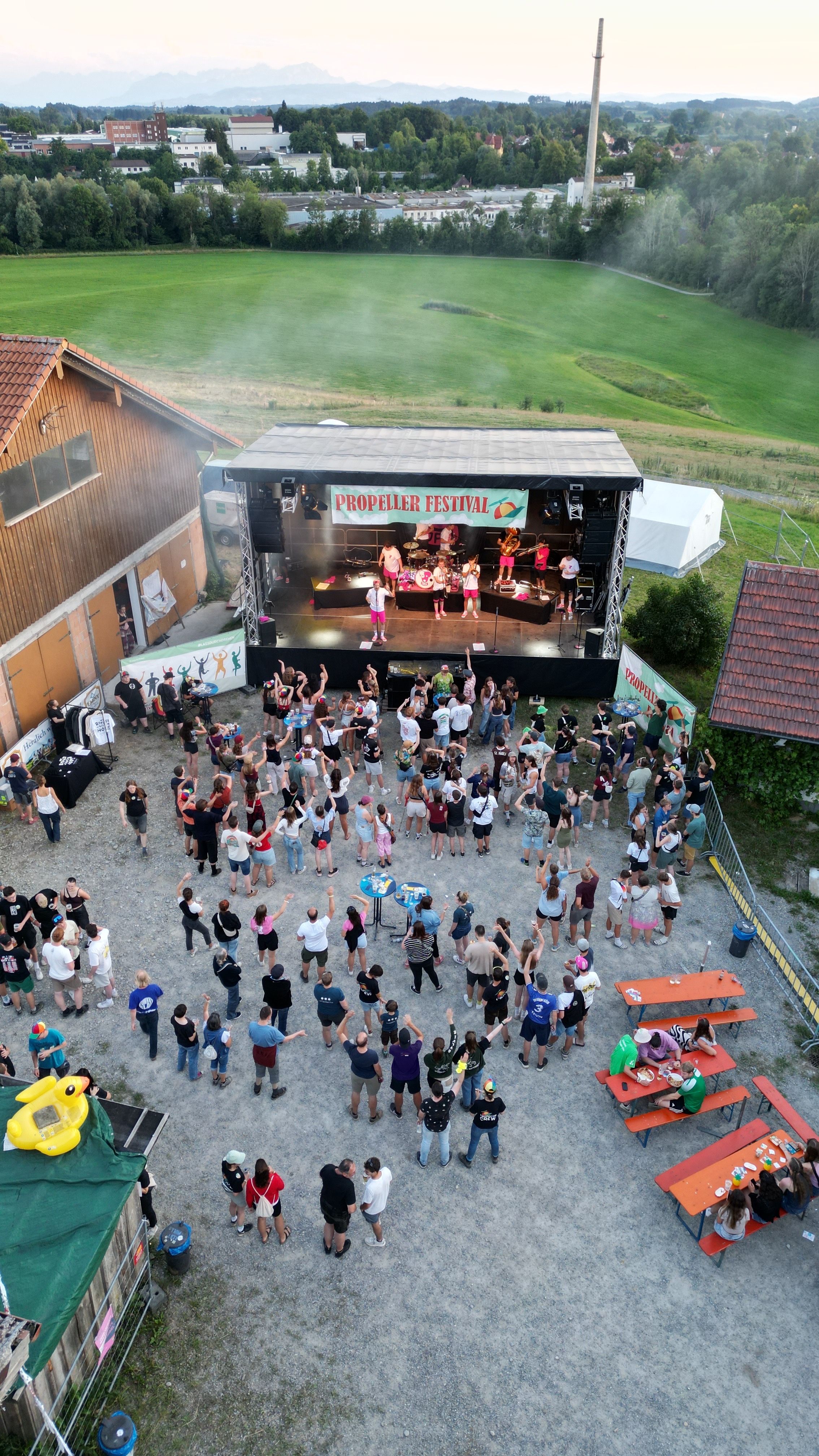 25-07-12 21-10-35 fly_.jpg