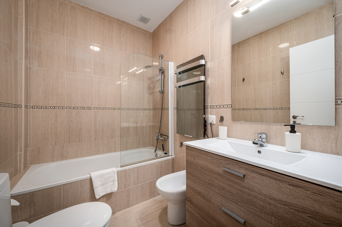 3 Bedroom Townhouse in La Noria, Nerja - 20