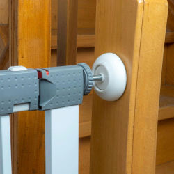 Almohadillas de pared para puertas de bebés, almohadillas antideslizantes para pistas y cercas, fáciles de instalar, protegen paredes y superficies de daños, 4 Uds.