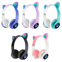 Auriculares bluetooth plegables con orejas de gato. Casos inalámbricos con luz RGB. Cascos gamer color blanco y rosa. Envío desde España