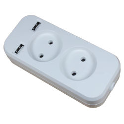 Extensión USB enchufe europeo regleta de pared enchufe múltiple portátil 2 puertos USB para teléfonos 1200W 250V para teléfonos inteligentes tabletas P7