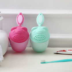 Gorros de baño de dibujos animados para bebé, taza de champú para niños, cucharas de baño para Baby Shower, taza para lavar el cabello, herramienta de baño para niños