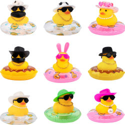 Pato de Goma para Coche, Decoración de Pato Amarillo para el Salpicadero con Sombrero para el Sol, Anillo de Natación, Collar y Gafas de Sol para Decoraciones del Salpicadero del Coche