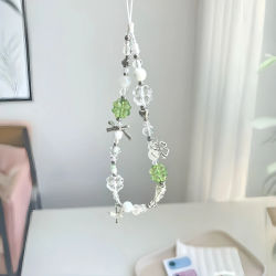 Cadena para Teléfono con Cristales de Trébol y Cuentas de Lazo y Corazón, Correa de Muñeca Antipérdida con Elementos de la Suerte, Encanto Lindo y Único para Teléfono
