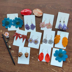 Pendientes de la Serie Floral Natural, Pendientes Hechos a Mano con Resina Epoxi y Flores Prensadas, Joyería de Plantas Naturales al por Mayor, Empaque Personalizado