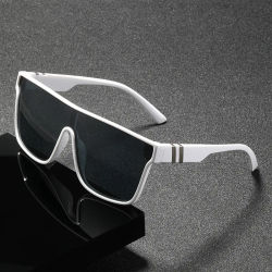 New Leisure Fishing Sunglasses Men Women Square Glasses Outdoor Sport Eyewear Driving Shades Women Sun Goggles