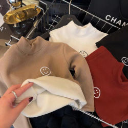 1 Uds. Camiseta de Otoño Invierno para niños, camisetas cálidas de terciopelo liso para bebés, camisa Base de manga larga con cuello medio alto, camiseta para niñas y niños