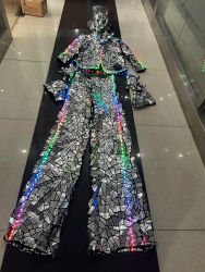 Disfraces de paletas, traje de Robot LED con espejo, ropa, zancos, disfraz de andador, luces LED, espectáculo de escenario
