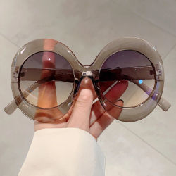 KAMMPT gafas de sol redondas de gran tamaño 2024 moda mujer Vintage gradiente gafas de sol al aire libre Ins diseño de marca de moda gafas de sol negras