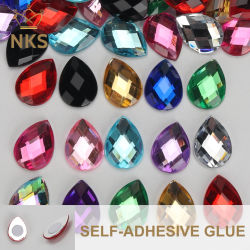 NKS alta calidad 50 Uds forma de gota de agua práctico palo en diamantes de imitación acrílicos autoadhesivos para muebles decoración del hogar DIY