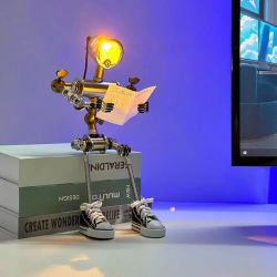 Luz USB creativa con forma de Robot Punk para sala de juegos, decoración de mesa de escritorio, lámpara decorativa, linterna nocturna para niños, regalo de cumpleaños divertido