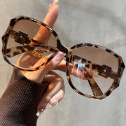 Gafas de lectura graduadas con lentes marrones, gafas de sol en uno, montura grande con estampado de leopardo, gafas de moda de color té degradado