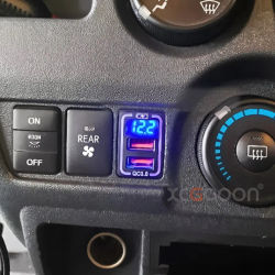 Cargador de coche de carga rápida QC3.0, 36W, doble 2 USB con voltímetro LED para TOYOTA
