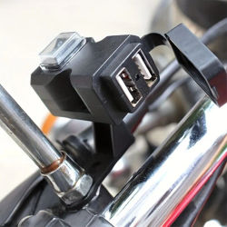 Adaptador de cargador USB Dual para motocicleta, toma de corriente impermeable para espejo retrovisor, para iPhone, Samsung, Huawei, 1 ud.
