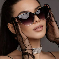 Gafas de sol tipo ojo de gato a la moda para mujer, gafas de sol Uv400 de diseñador de Color degradado, gafas de sol populares Ins para mujer
