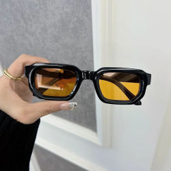 Gafas de sol rectangulares de lujo para mujer y hombre, lentes de sol informales de diseñador de marca a la moda, gafas de plástico para exteriores