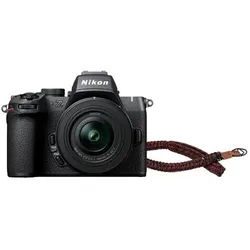 Nikon Z50 II + DX 16-50 f/3,5-6,3 VR + Gratis C-Rope Kameragurt The Traveler 125cm Red Dots