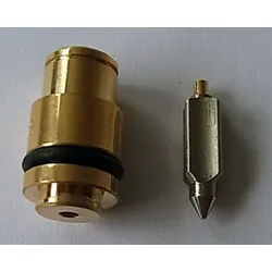 Tourmax Suzuki LS650 Savage Autositz und Nadelsatz