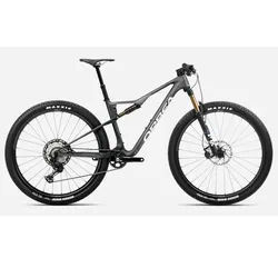 Oiz M10 XTR - diamond carbon view - S