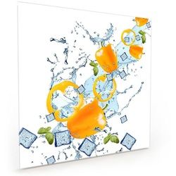 Primedeco Küchenrückwand Küchenrückwand Spritzschutz Glas mit Motiv Paprika auf Wasser Splash 70 cm x 70 cm