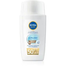 NIVEA SUN Ultra Light leichtes getöntes Fluid SPF 50+ Farbton Medium 40 ml