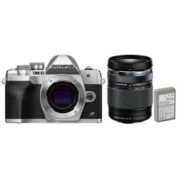 Olympus OM-D E-M10 Mark IV Special Edition inkl. M.Zuiko 14-150mm + 2ter Akku silber