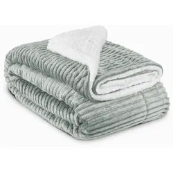 Beautissu Decke Elisa 150/200 cm Hellgrau , Grau , Textil , 150x200 cm , Wohntextilien, Decken, Kuscheldecken