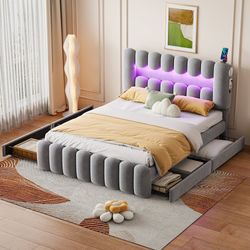 Velour seng - 160 x 200 cm - 4 skuffer + LED + ladestik + læser - Grå
