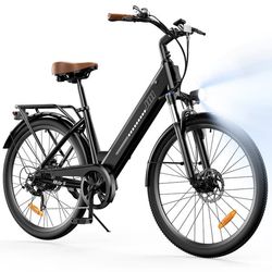 iScooter Ucitys 250W mountainbike för vuxna använder ett 36V 13Ah-batteri och har en topphastighet på 35 km/h.