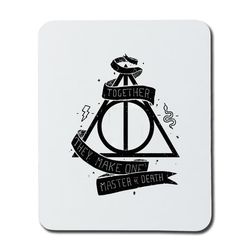 Musematte: Harry Potter Master Of Death, sklisikker gummibunn, unikt motiv