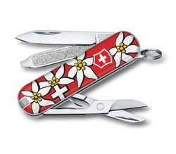Victorinox Classic SD, Fällkniv av slipjoint-modell, Kniv med flera verktyg, Clip point, Cellidor, ABS synthetics, Röd, Vit