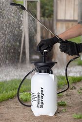 Tryck spruta - ogräsdödare - giftspruta - 5 liter - vit svart