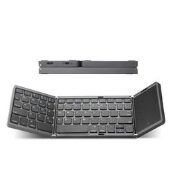 NÖRDIC Bluetooth 5.0 sammenleggbart tastatur med pekeplate 64 taster Multiparing IOS Android Windows US Layout