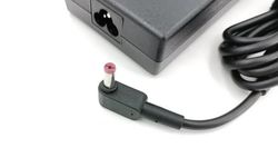 VIRTALÄHDE Acer ADP-180MB 19.5V 9.23A 5.5-1.7mm
