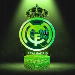Real Madrids våbenskjoldslogo natlampe til børn 16 LED 3D + fjernbetjening