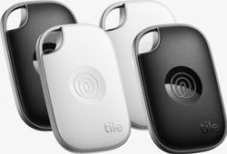 Tile Pro 2024 -tagg, 4-pack, svart och vit