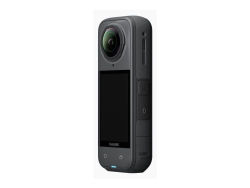 Insta360 X5 - Essentials Bundle - 360 actionkamera - 8K / 30 fps - 72 MP - Bluetooth, Wi-Fi inntil 15 m - svart