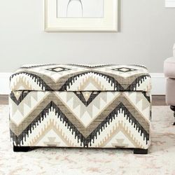 Madison Storage Bench Small in Tribal Design/Black - Safavieh HUD8227C