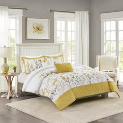 Harbor House King/Cal King 100% Cotton Sateen Printed 5Pcs Comforter Set in Yellow - Olliix HH10-1790