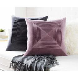 Seffner 18" Square Modern Cotton Mauve Throw Pillow - Boutique Rugs