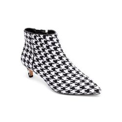 Women's The Meredith Bootie by Comfortview in Houndstooth (Size 10 M)
