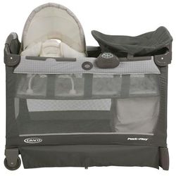 Graco Pack 'n Play Playard with Cuddle Cove Removable Seat - Glacier