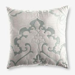 Amelia 16" Square Pillow by BrylaneHome in Ivory Seaglass