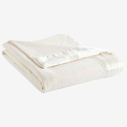 Micro Flannel® All Seasons Lightweight Sheet Blanket by Shavel Home Products in Ivory (Size FL/QUE)