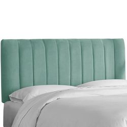 Wesley Channel Seam Headboard by Skyline Furniture in Velvet Caribbean (Size FULL)