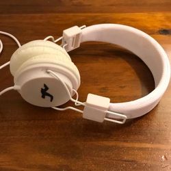 American Eagle Outfitters Other | Aeo Headphones | Color: White | Size: Unisex One Size