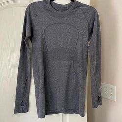 Lululemon Athletica Tops | Lululemon Swiftly Run Long Sleeve Shirt!! | Color: Gray | Size: 8