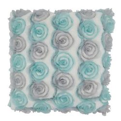 Rose Wedding Cake Throw Pillow With Poly Filling - Saro Lifestyle 1943.MN17SP