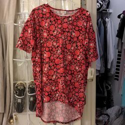 Lularoe Tops | Brand New With Tags Lularoe Irma Minnie Mouse Shirt Size Small | Color: Black/Red | Size: S
