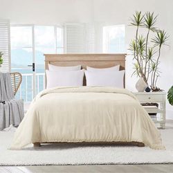 Ruffled Edge Down Alternative Blanket by St. James Home in Ivory Cream (Size TWIN)